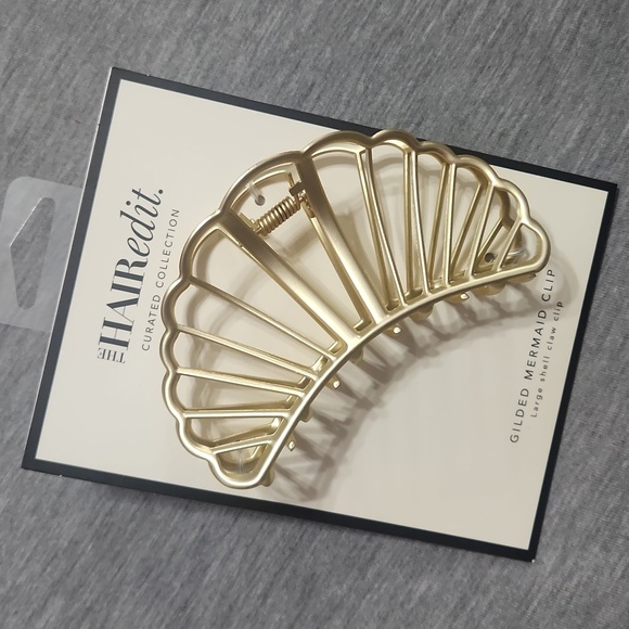 🔴 THE HAIR EDIT Gold Gilded Extra-Large Oversized Mermaid Shell Claw Hair Clip - Picture 1 of 12